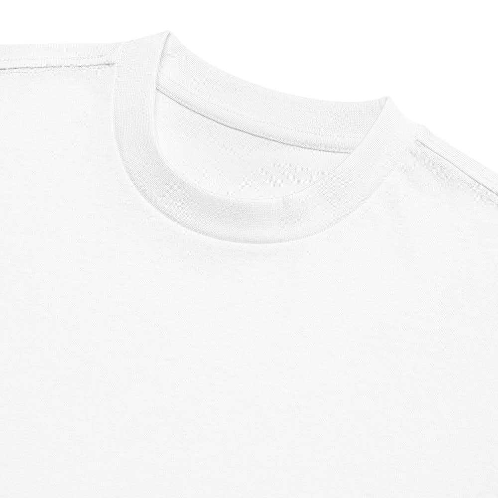 WANT AN AUSTRALIAN KISS? box tee, white